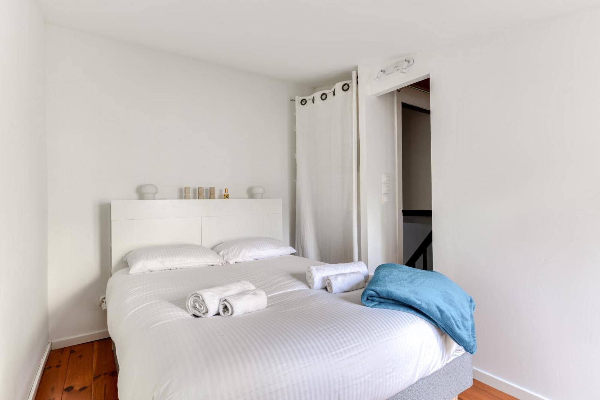 Appartamento Le Patio De La Bastide Avec Terrasse & Netflix - Quartier Paisible Carcassonne Esterno foto