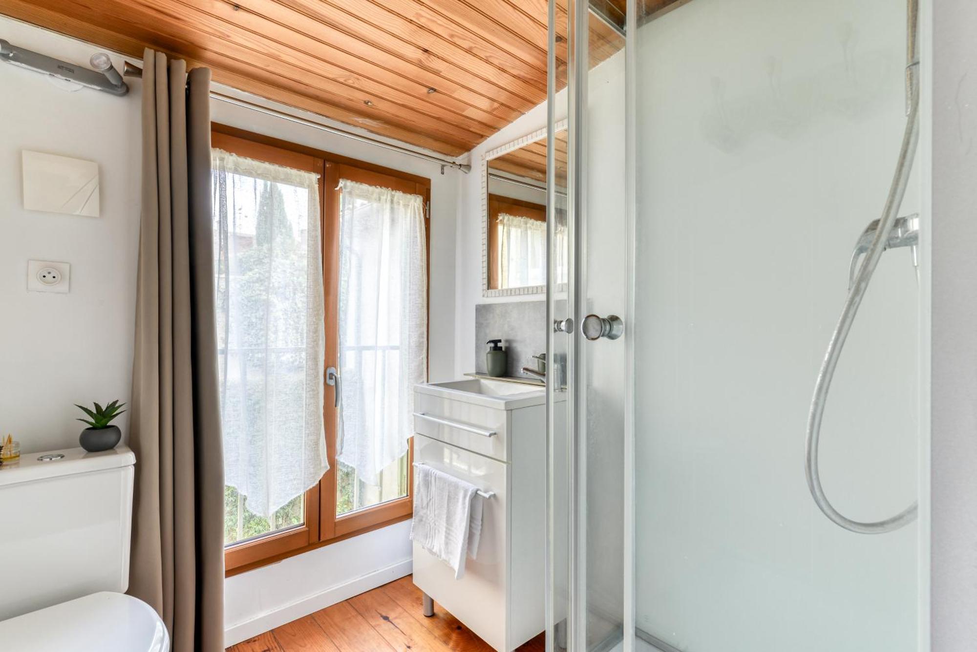 Appartamento Le Patio De La Bastide Avec Terrasse & Netflix - Quartier Paisible Carcassonne Esterno foto